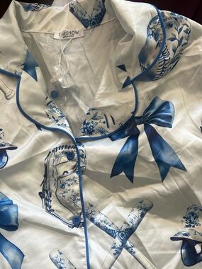 SheShow Softball/Baseball Bow PJ/lounge set Women’s  L Blue & White